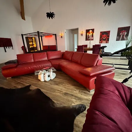 Red Silence - Premium - Fsk18 Lägenhet *