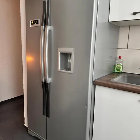 Red Silence - Premium - Fsk18 * Bendorf