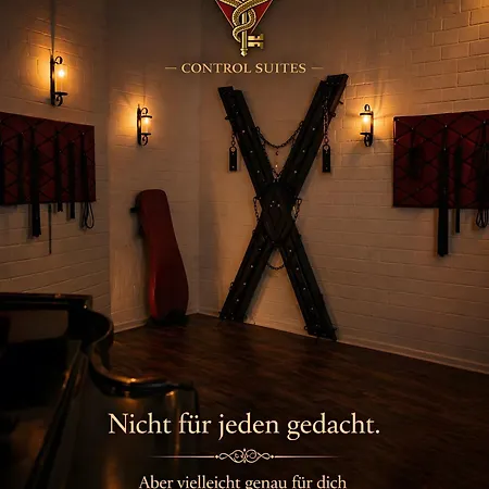 Red Silence - Premium - Fsk18 Lägenhet