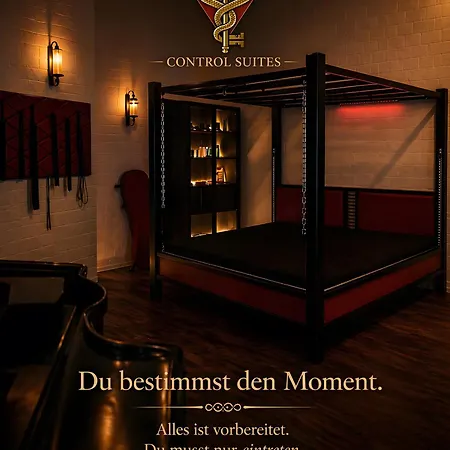Red Silence - Premium - Fsk18 Lägenhet